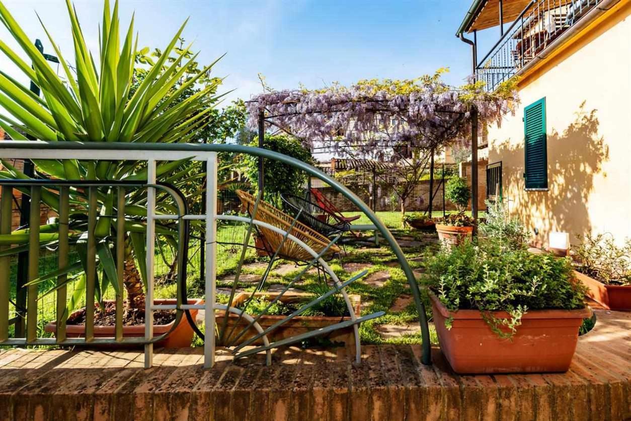 Advocata Nostra Incontro Di Storia E Centralita Siena Exterior foto